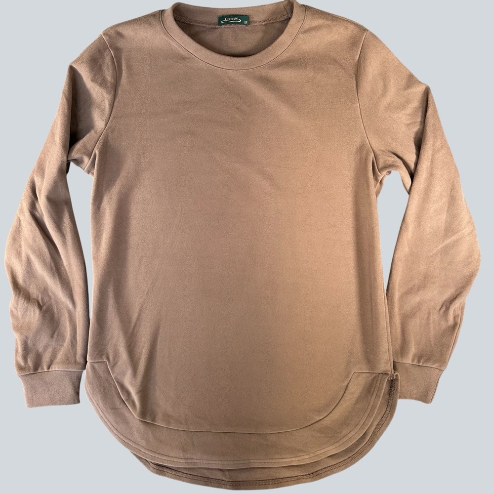 Brown Curved Hem Crewneck Long Sleeve Shirt